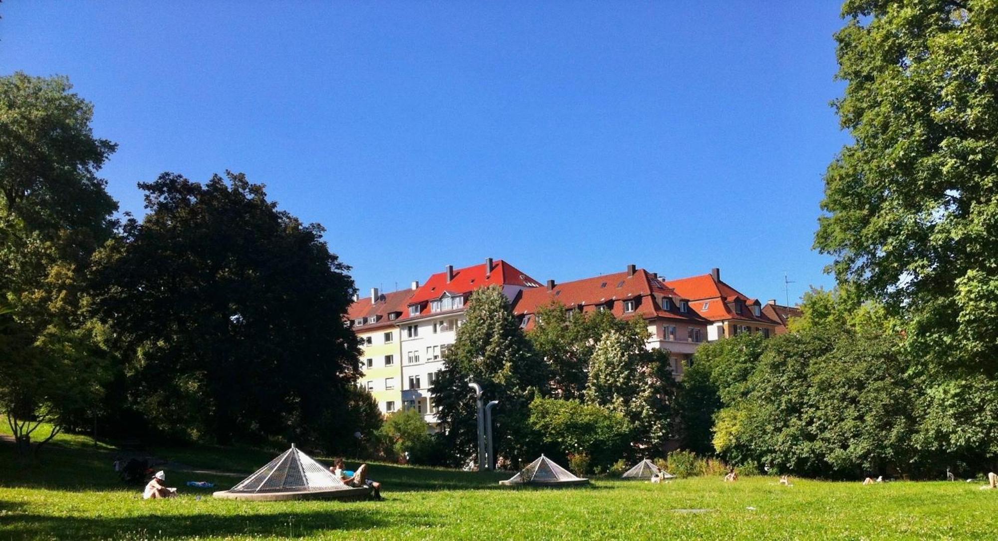 Zimmer Mit Parkblick Щутгарт Екстериор снимка